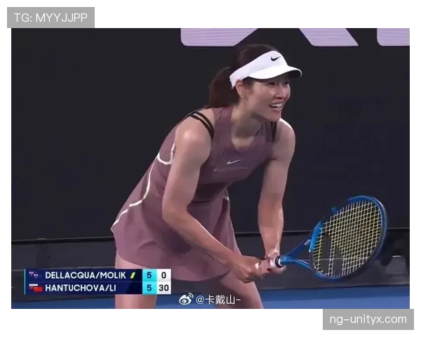 李娜退役后在家种菜,这反差谁懂啊 李娜退役后在家种菜,这反差谁懂啊